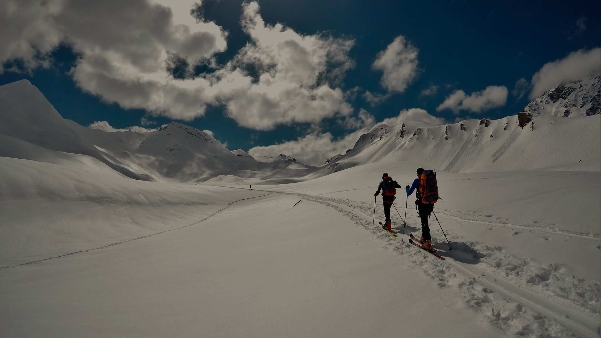 ALTAS RUTAS ESQUÍ DE MONTAÑA Y FREERIDE