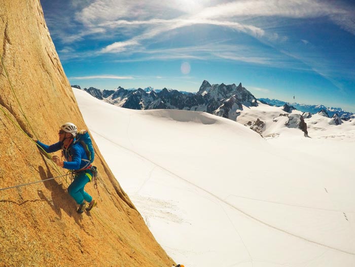 ROCA-CHAMONIX-PRINCIPAL Alpes. Escalada en roca y alpinismo estival con guía de montaña. Escalada en roca en Chamonix. Summa Mountain Guides