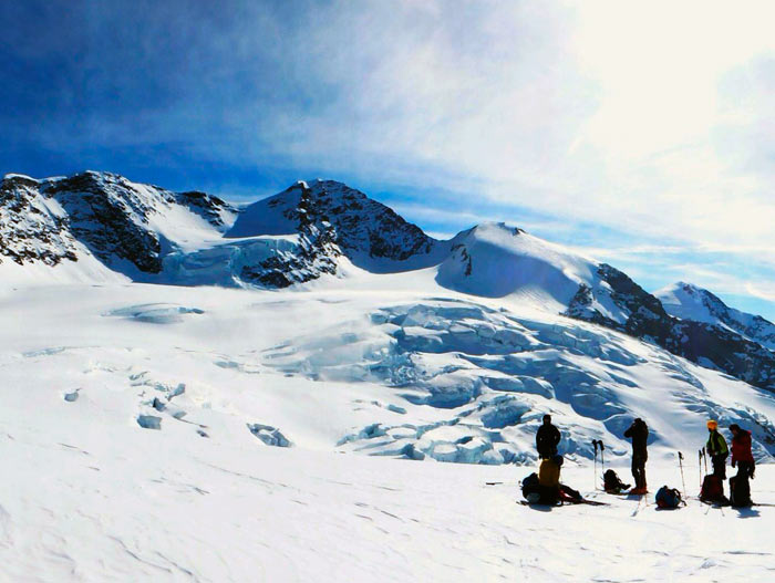 TOUR-MONTE-ROSA-PRINCIPAL ALPES. ASCENSION DE CUATROMILES EN SUIZA CON GUÍA DE MONTAÑA. SUMMA MOUNTAIN GUIDES