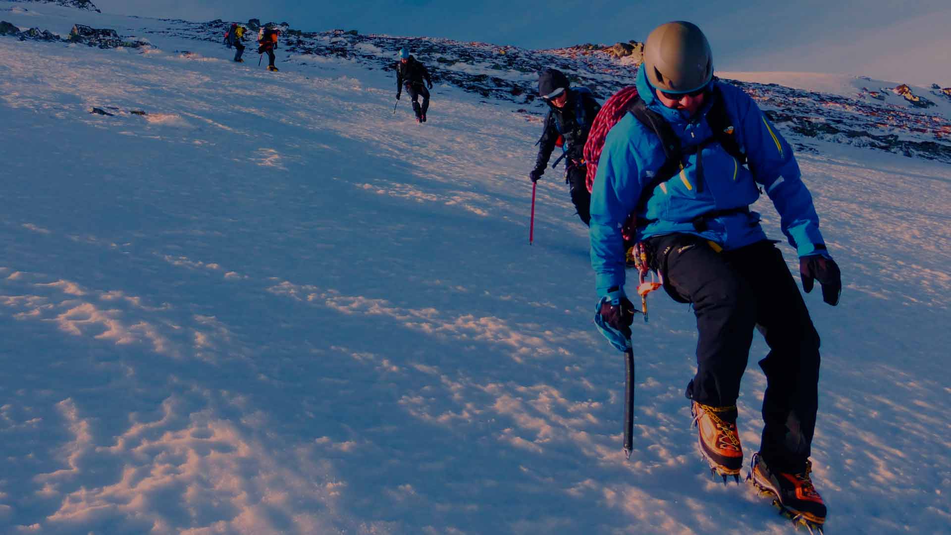 CURSOS TÉCNICOS INVIERNO Y VERANO