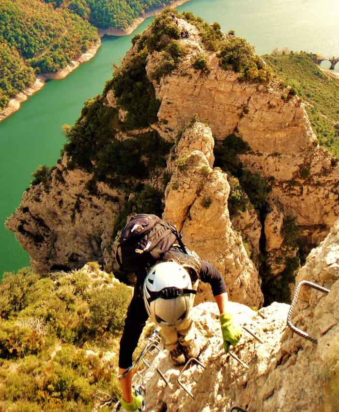 ferrata-cubillo-PRINCIPAL Vía ferrata en Riglos con guía de montaña. Summa Mountain Guides