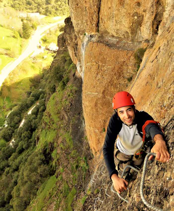 ferrata-sacs-PRINCIPAL Vía ferrata de Sacs con guía de montaña. Summa Mountain Guides