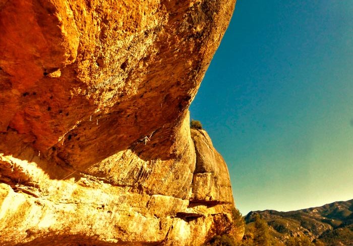 margalef-principal Escalada deportiva en Margalef con guía de escalada. Summa Mountain Guides