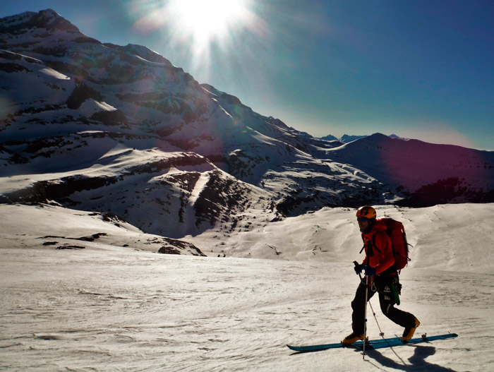 vallibierna-y-culebras-esqui-principal Ascensión al Vallibierna y Culebras en esquís de travesía con guía de montaña. Summa Mountain Guides