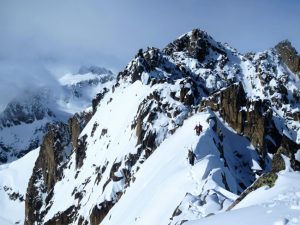 ESQUÍ - ALPINISMO EN EL PARQUE NACIONAL DE AIGÜESTORTES. SUMMA MOUNTAIN GUIDES