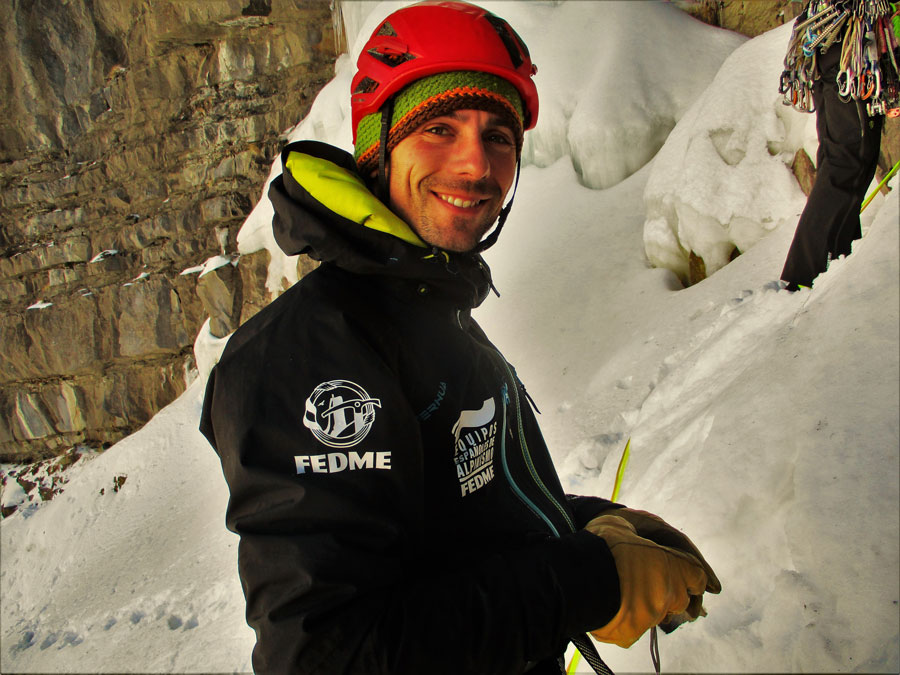 PABLO-RUIZ-SECO-SUMMA-MOUNTAIN-GUIDES-2 Pablo Ruiz Seco. Summa Mountain Guides