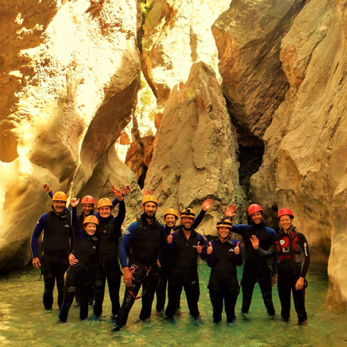 varios-días-y-barrancos-cuadrada Varios días y Barrancos en Sierra de Guara con guía de barrancos. Summa Mountain Guides